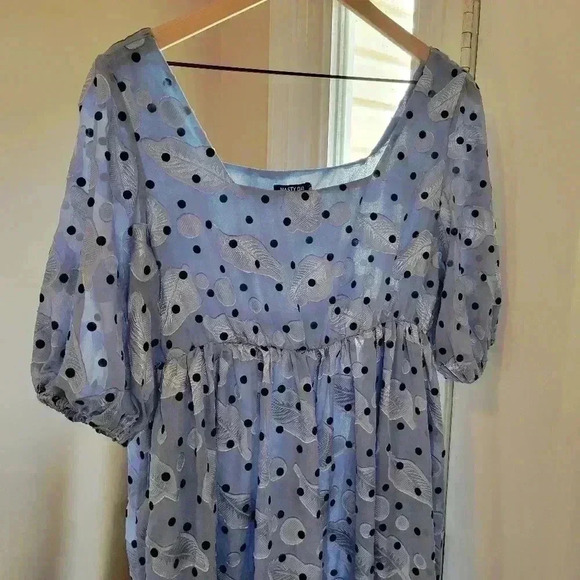 Nasty‎ Gal Blue Feather Poka-Dot Printed Mini Dress, Size 8 - Picture 2 of 8